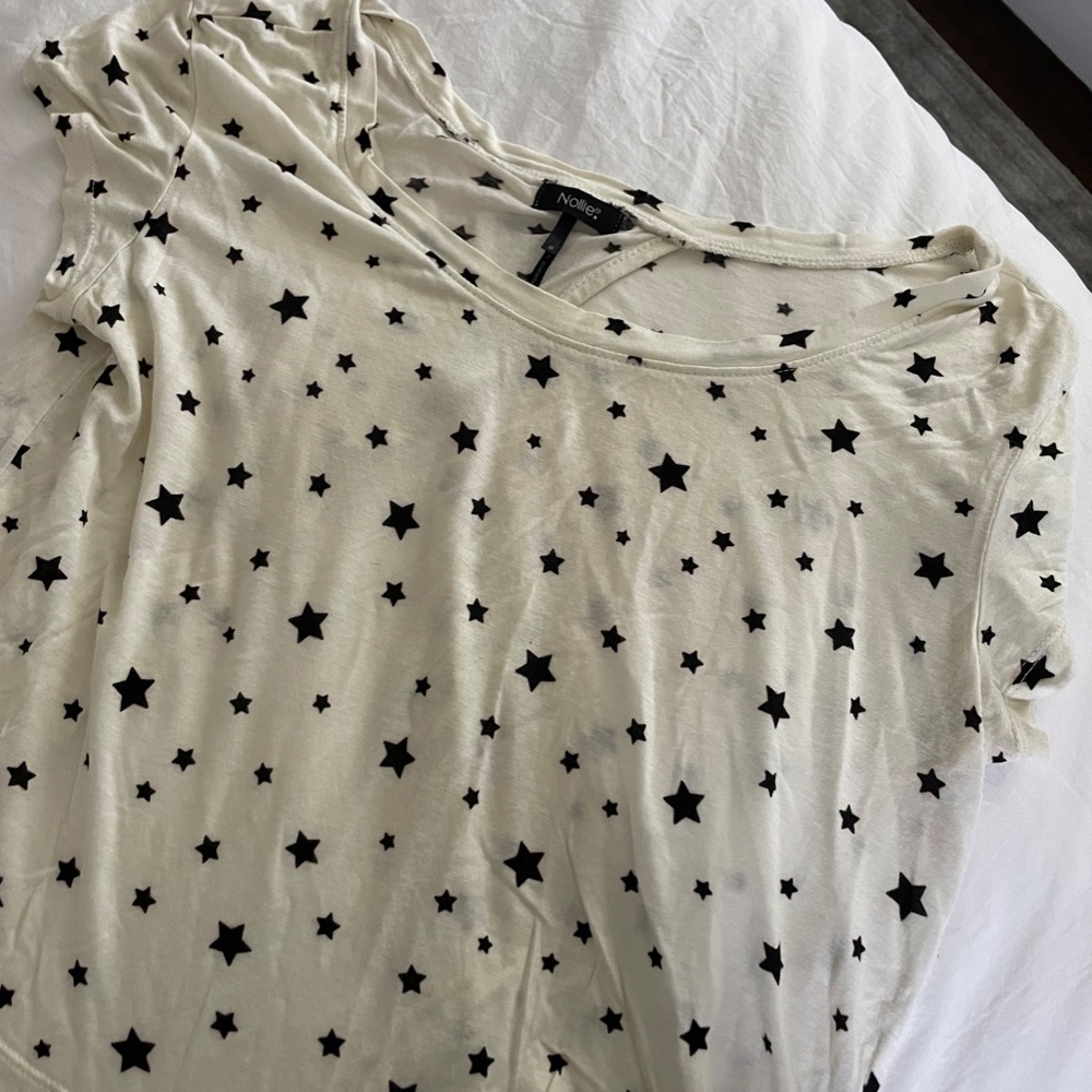 Nollie Black and White Star Cute Top